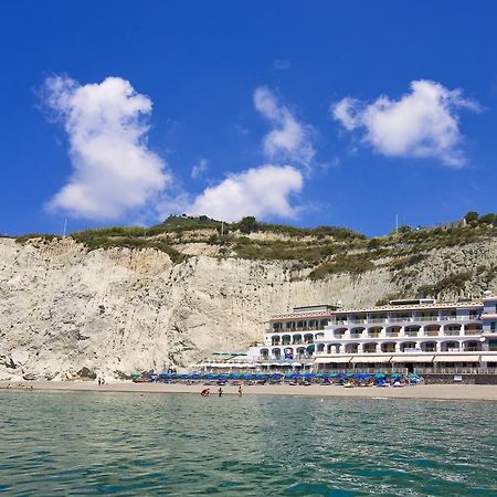 Hotel Vittorio Beach Resort Barano dʼIschia Værelse billede