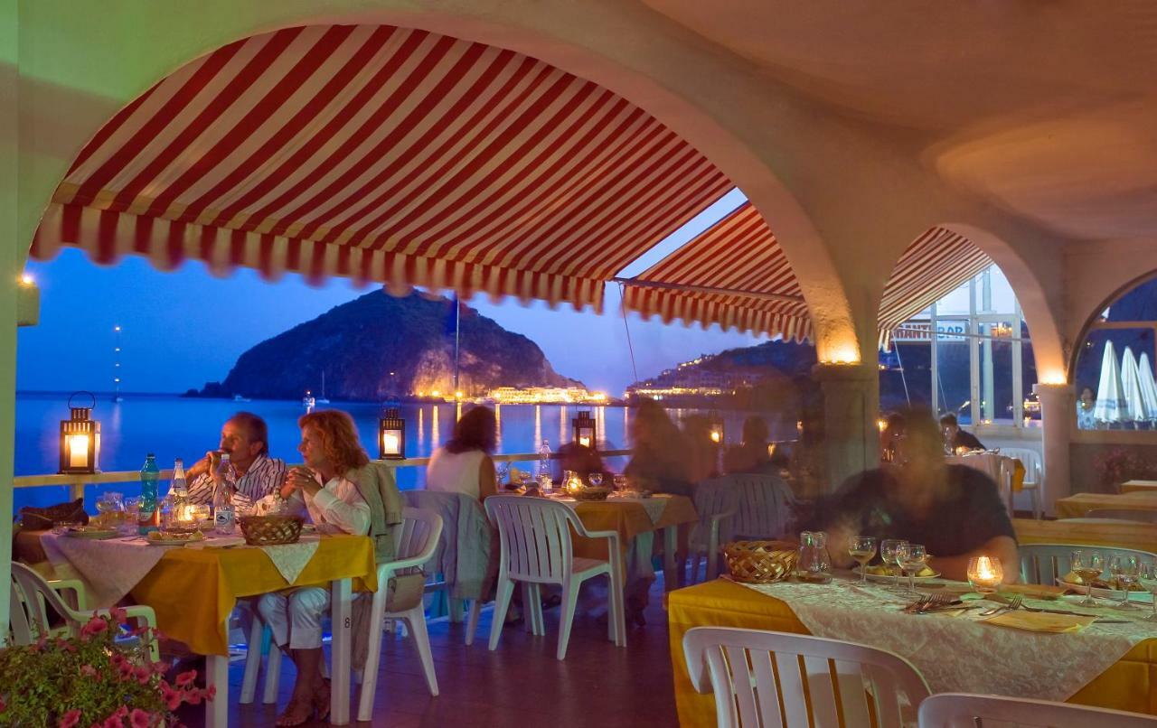 Hotel Vittorio Beach Resort Barano dʼIschia Eksteriør billede